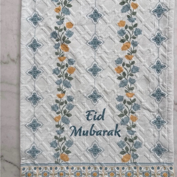Eid table runner - Picture 1 of 3